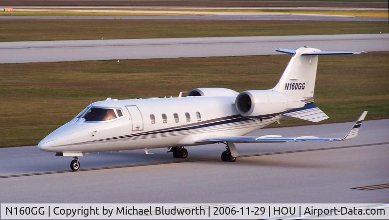 N160GG, 1997 Learjet Inc 60 C/N 113, Taxi by the Air Terminal Museum