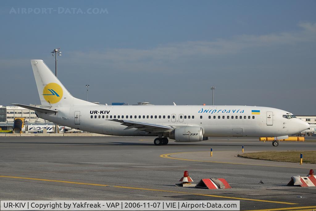 UR-KIV, 1990 Boeing 737-4YO C/N 24686, Dnipravia Boeing 737-400