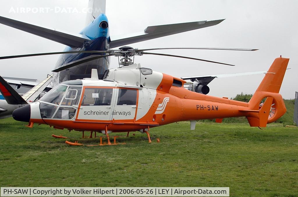 PH-SAW, Aérospatiale SA-365C-1 Dauphin 2 C/N 5053, Aérospatiale SA 365 Dauphin