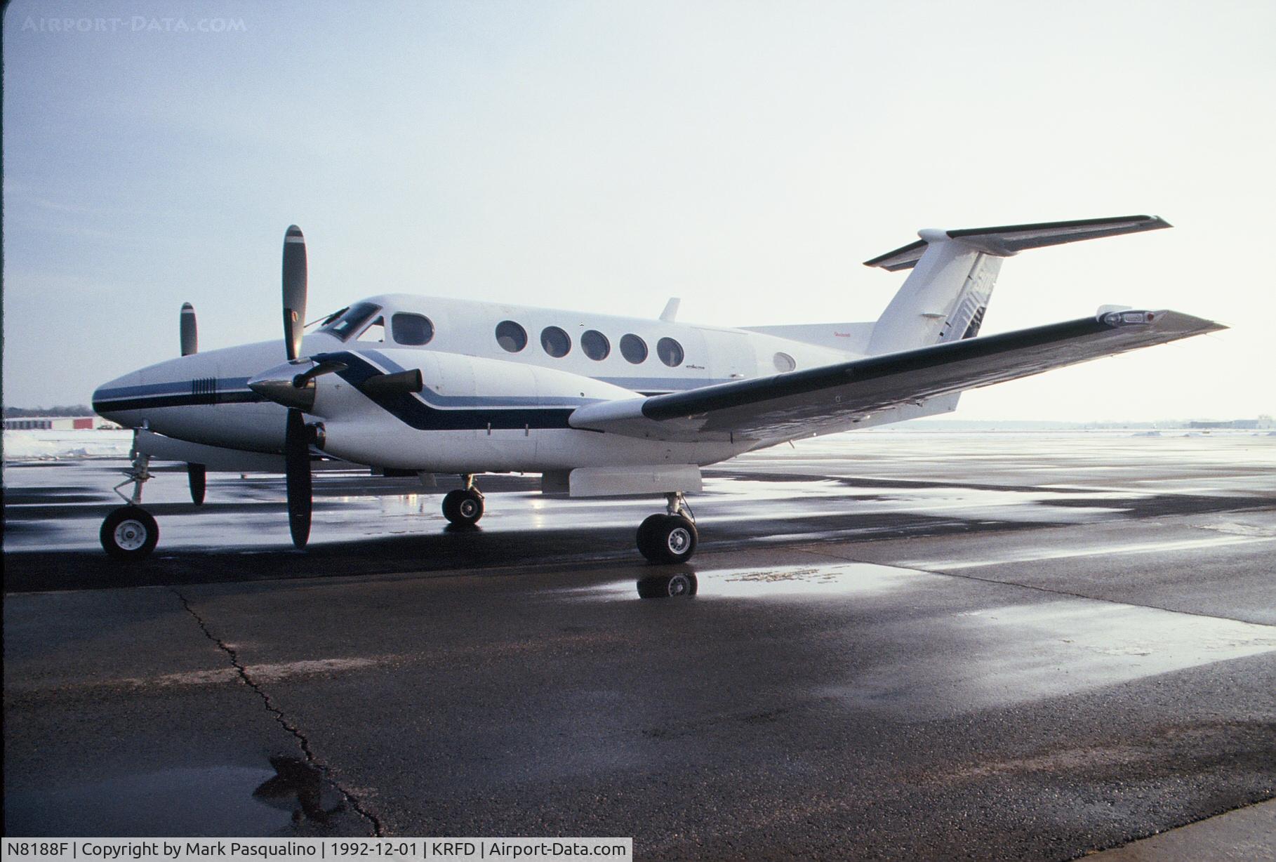 N8188F, Cessna 150F C/N 15064288, Beech 300  FA-218
