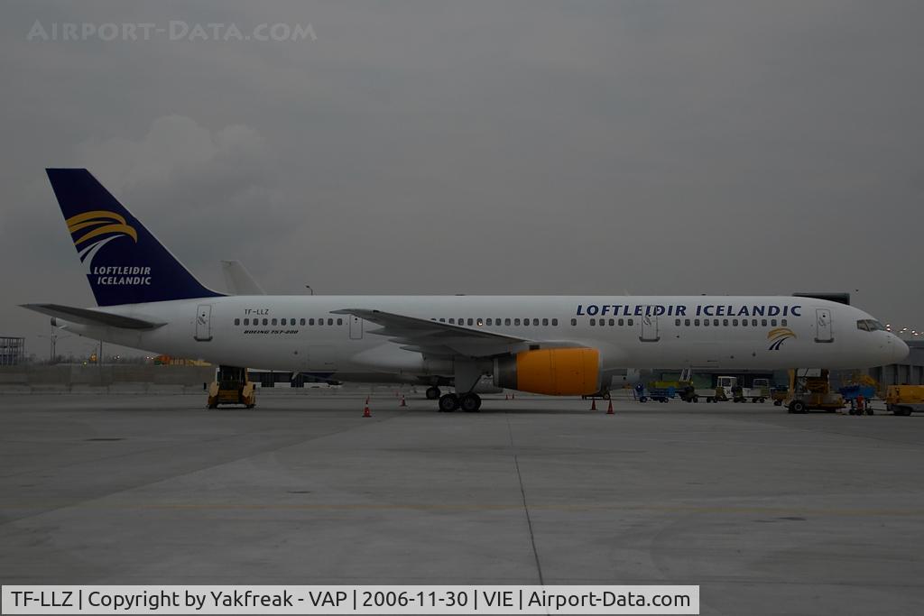TF-LLZ, 1987 Boeing 757-225 C/N 22691, Loftleidir Boeing 757-200