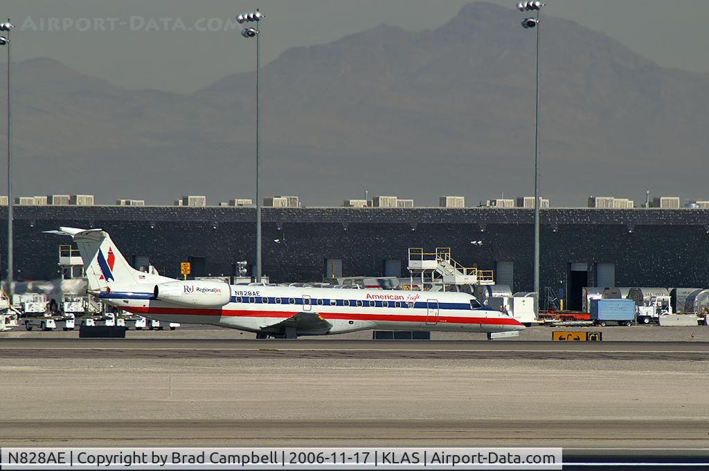 N828AE, 2002 Embraer ERJ-140LR (EMB-135KL) C/N 145604, American Eagle Airlines / 2002 Embraer EMB-135KL