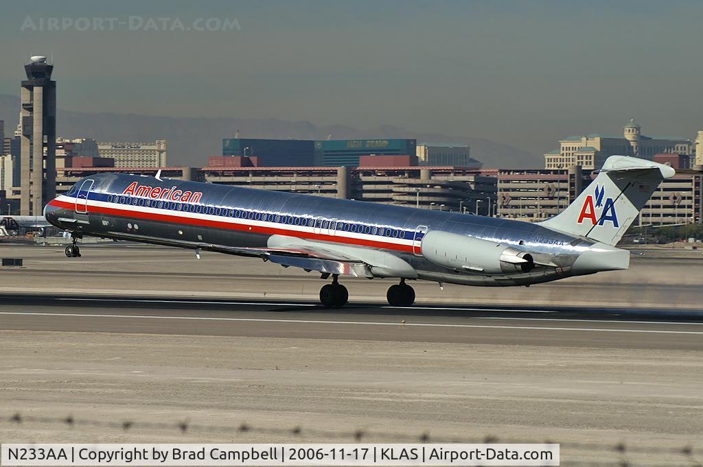 N233AA, 1983 McDonnell Douglas MD-82 (DC-9-82) C/N 49180, American Airlines / 1983 Mcdonnell Douglas DC-9-82(MD-82)