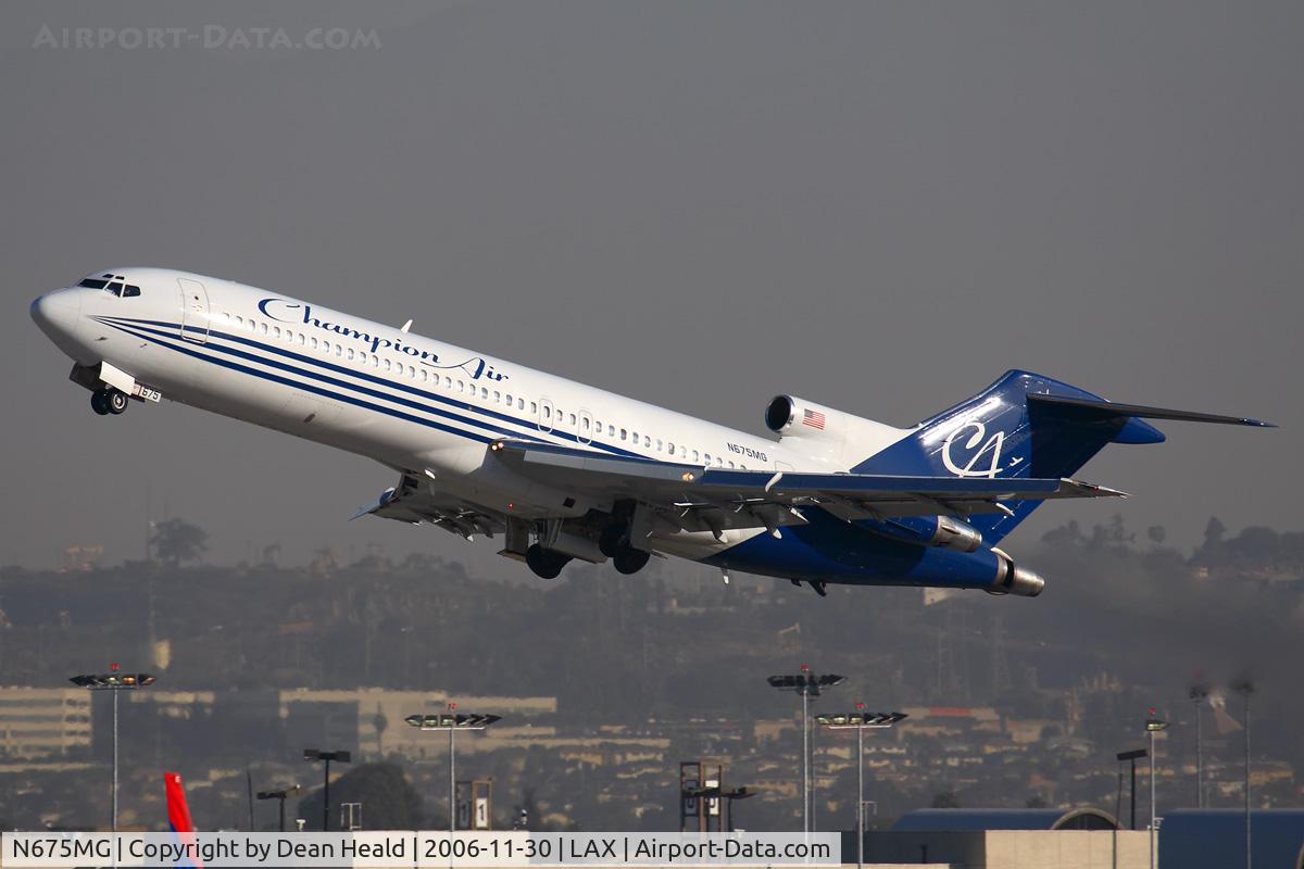 N675MG, 1981 Boeing 727-225 C/N 22553, Champion Air N675MG (FLT CCP2021) climbing out from RWY 25R enroute to Memphis Int'l (KMEM).
