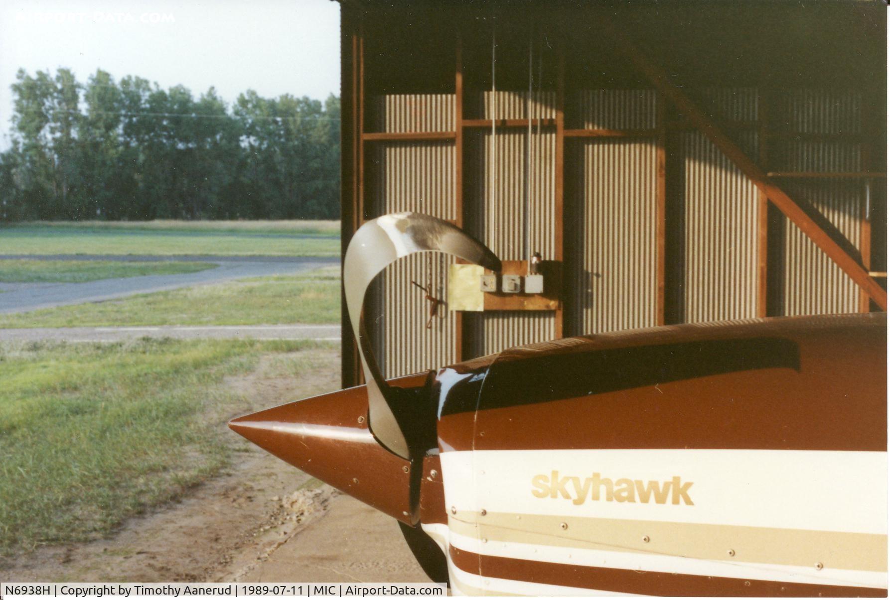 N6938H, Cessna 172M C/N 17265654, Q-Tip prop, formerly owned by Yankee Flying Club. Insurance company totaled it and it was parted out.