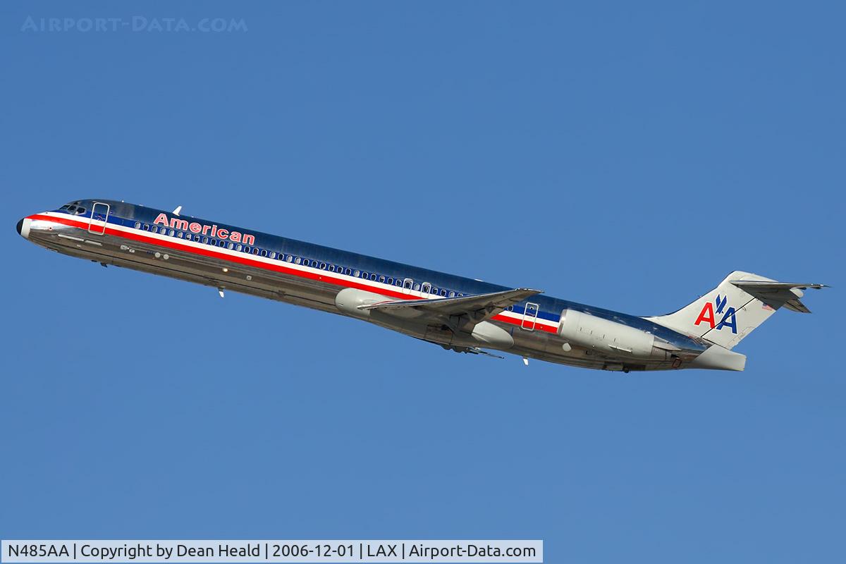 N485AA, 1988 McDonnell Douglas MD-82 (DC-9-82) C/N 49678, American Airlines N485AA (FLT AAL1308) climbing out from RWY 25R enroute to Austin Bergstrom Int'l (KAUS) - Austin, TX.