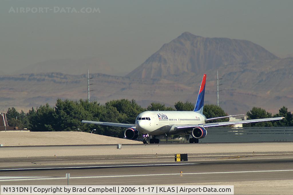 N131DN, 1990 Boeing 767-332 C/N 24852, Delta Airlines / 1990 Boeing 767-332