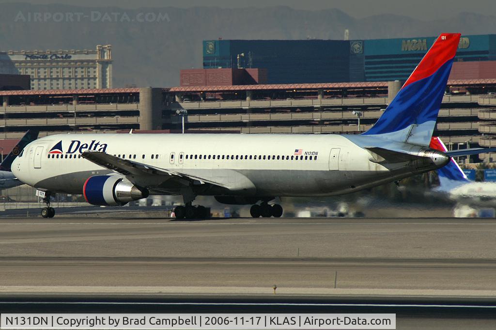 N131DN, 1990 Boeing 767-332 C/N 24852, Delta Airlines / 1990 Boeing 767-332