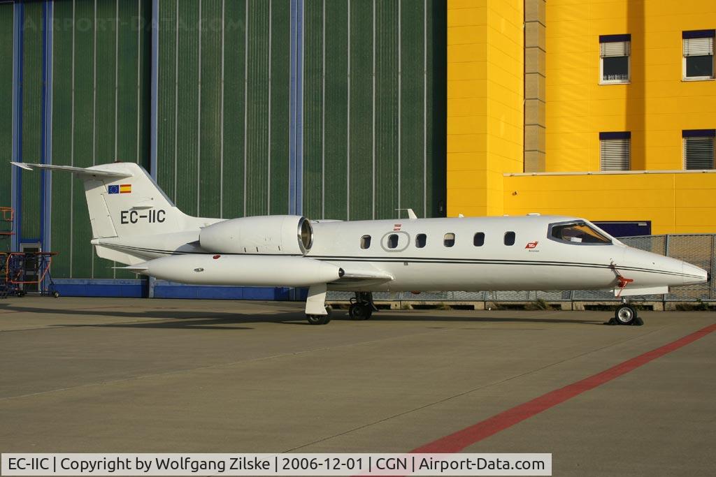 EC-IIC, 1980 Learjet 35A C/N 35A-346, visitor