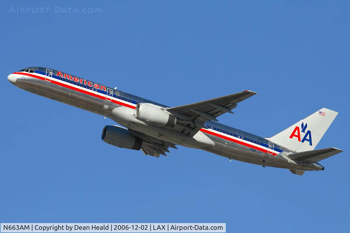 N663AM, 1992 Boeing 757-223 C/N 25297, American Airlines N663AM (FLT AAL264) climbing out from RWY 25R enroute to Boston Logan Int'l (KBOS).