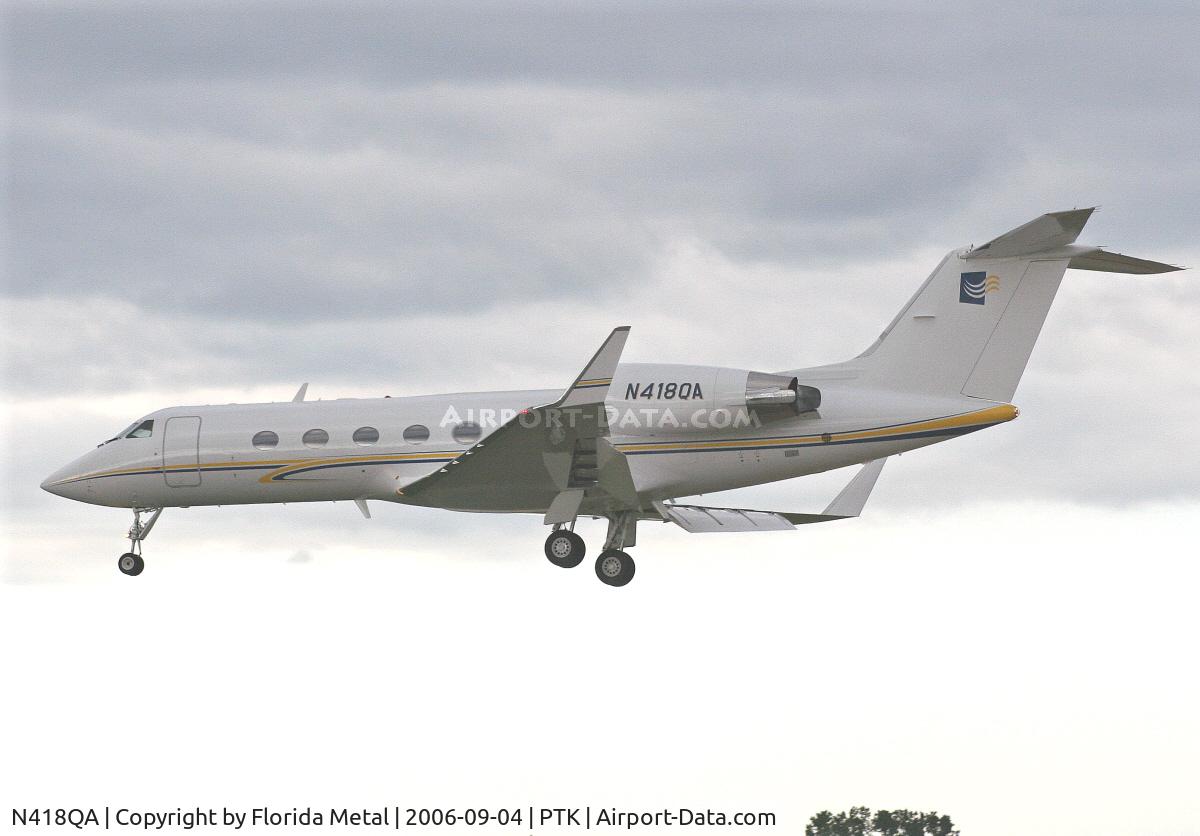 N418QA, 1987 Gulfstream Aerospace Gulfstream IV C/N 1018, Landing at Pontiac