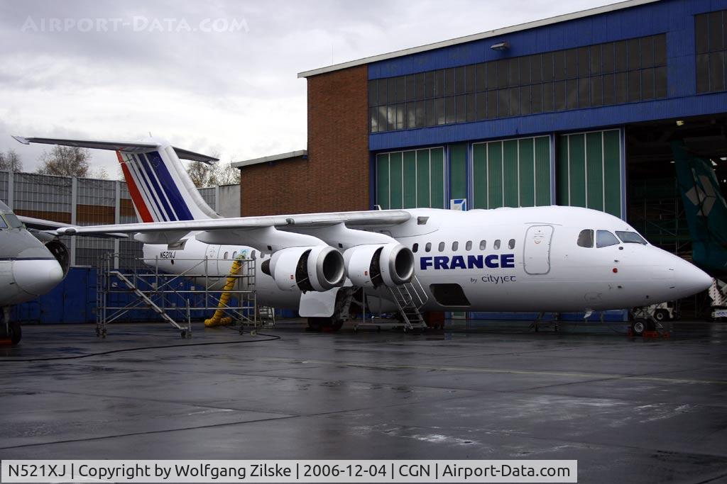 N521XJ, 1999 British Aerospace Avro 146-RJ85A C/N E2346, Maintenance