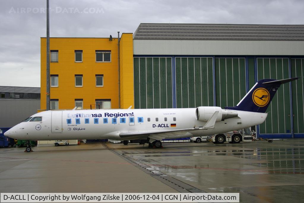 D-ACLL, Canadair CRJ-100LR (CL-600-2B19) C/N 7024, Faded titles