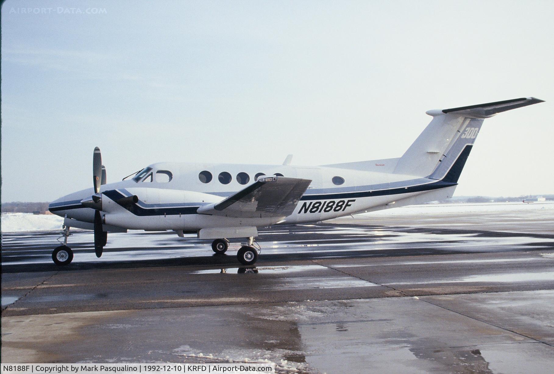 N8188F, Cessna 150F C/N 15064288, Beech 300  FA-218
