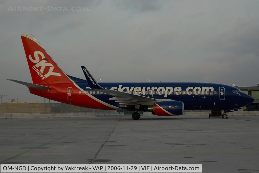 OM-NGD, 2006 Boeing 737-76N C/N 32674/1952, Sky Europe Boeing 737-700