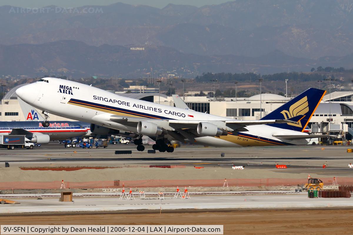 9V-SFN, 2004 Boeing 747-412F/SCD C/N 32899, Singapore Airlines Cargo 9V-SFN (FLT SQC7967) departing RWY 25R enroute to Chiang Kai Shek Int'l (RCTP).