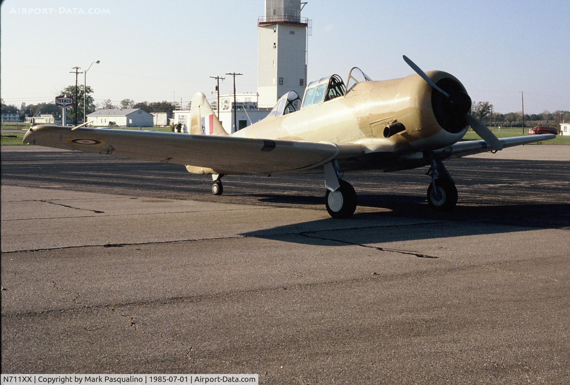 N711XX, 1958 North American Harvard 4 C/N 2927, Harvard MK II