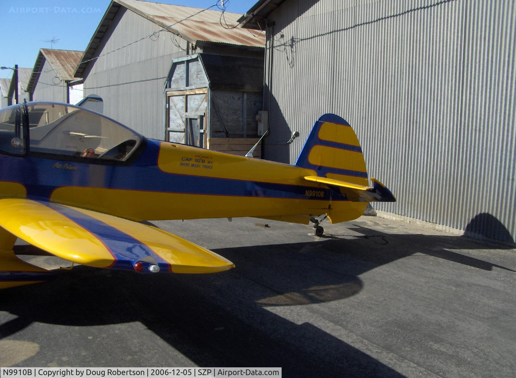 N9910B, Mudry CAP-10B C/N 267, 1993 Avions Mudry Et Cie CAP 10B Acrobatic, Lycoming AEIO-360-B 180 Hp, long ventral fin adds to tail area