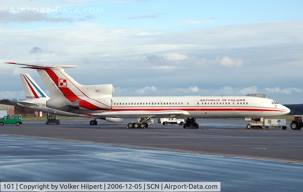 101, 1990 Tupolev Tu-154M C/N 90A837, Tupolew Tu-154M
