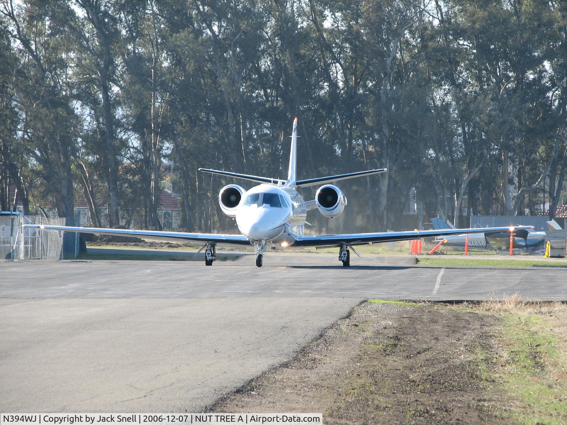N394WJ, 1988 Dassault-Breguet Falcon (Mystere) 900 C/N 37, Taken at the Nut Tree Airport in Vacaville, Ca.