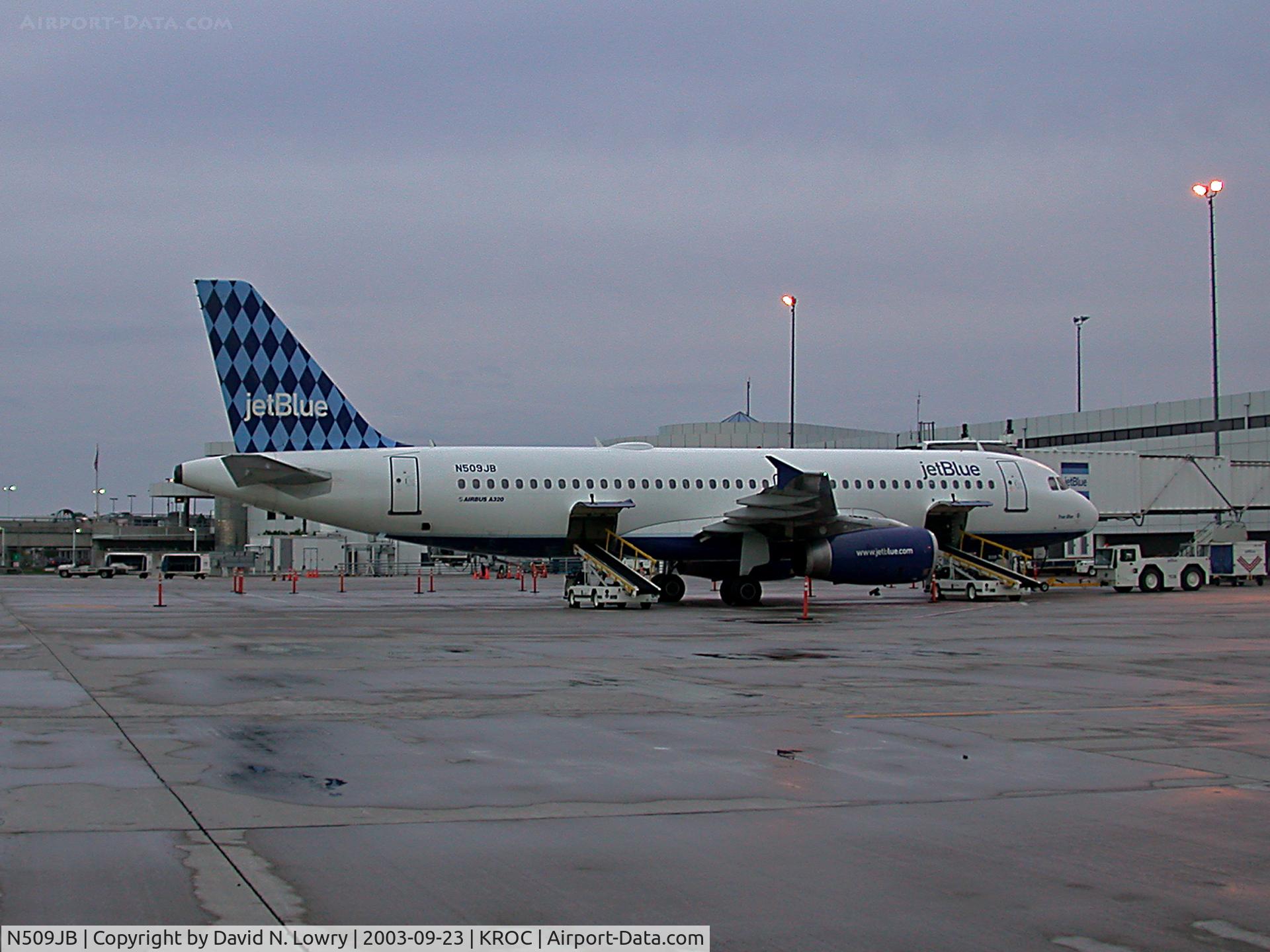 N509JB, 2000 Airbus A320-232 C/N 1270, N509JB at KROC.