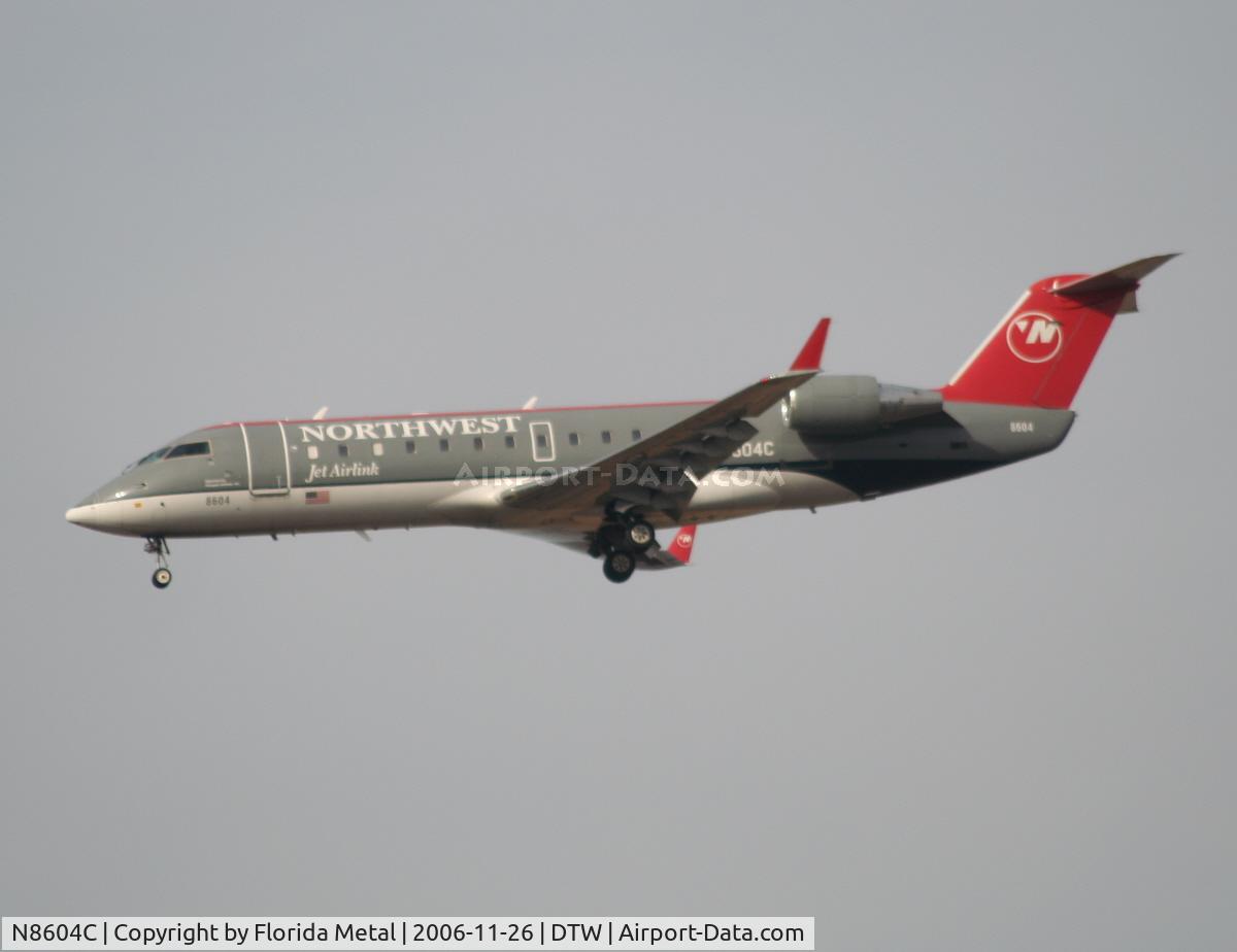 N8604C, 2002 Bombardier CRJ-200 (CL-600-2B19) C/N 7604, Northwest CRJ
