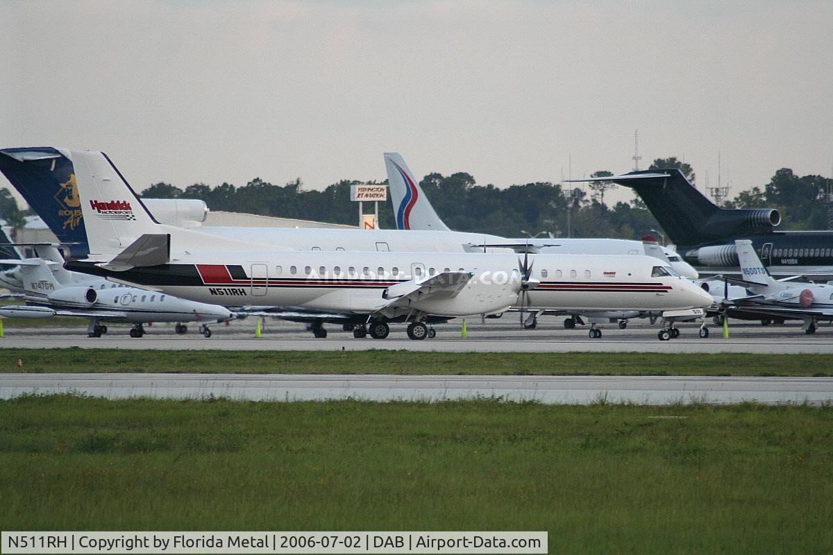 N511RH, 1995 Saab 2000 C/N 2000-020, Hendrick Motorsports