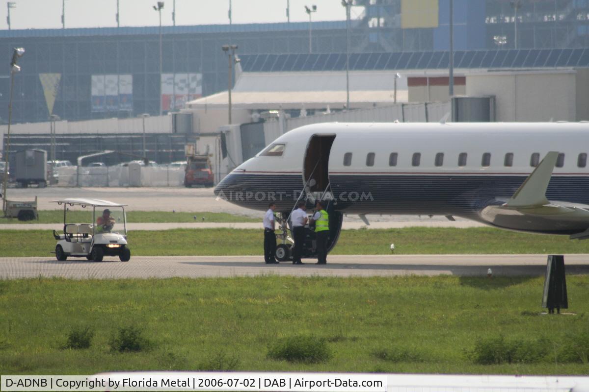 D-ADNB, 2000 Bombardier BD-700-1A10 Global Express C/N 9071, Daimler Chrysler