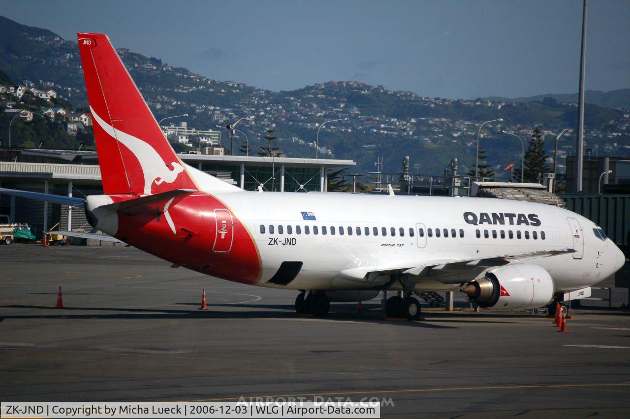 ZK-JND, 1989 Boeing 737-376 C/N 24297, In Wellington