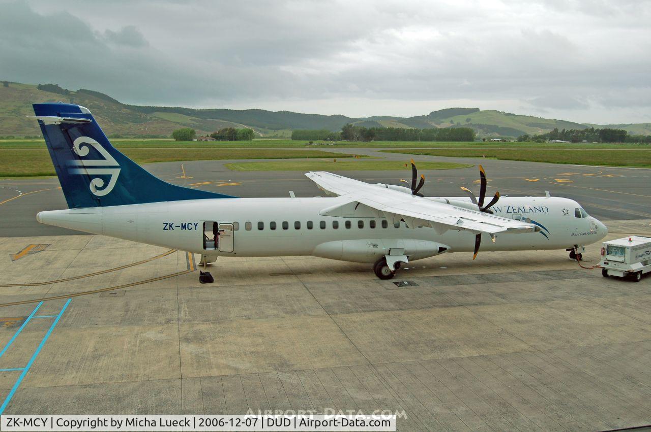 ZK-MCY, 2003 ATR 72-212A C/N 703, Getting ready for the next 55 minutes leg to Christchurch