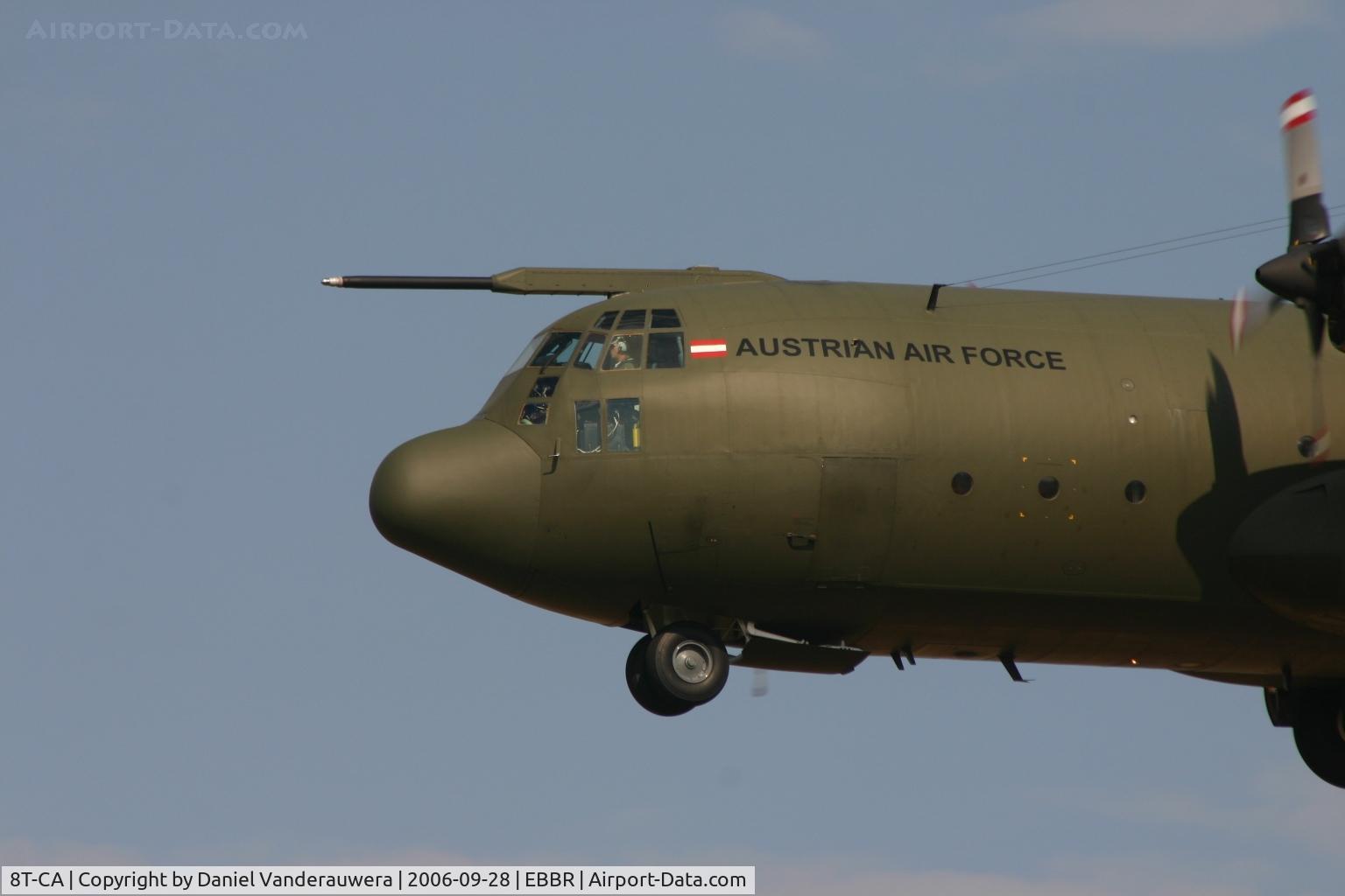 8T-CA, 1967 Lockheed C-130K Hercules C.1 C/N 382-4198, short before landing on rwy 25L