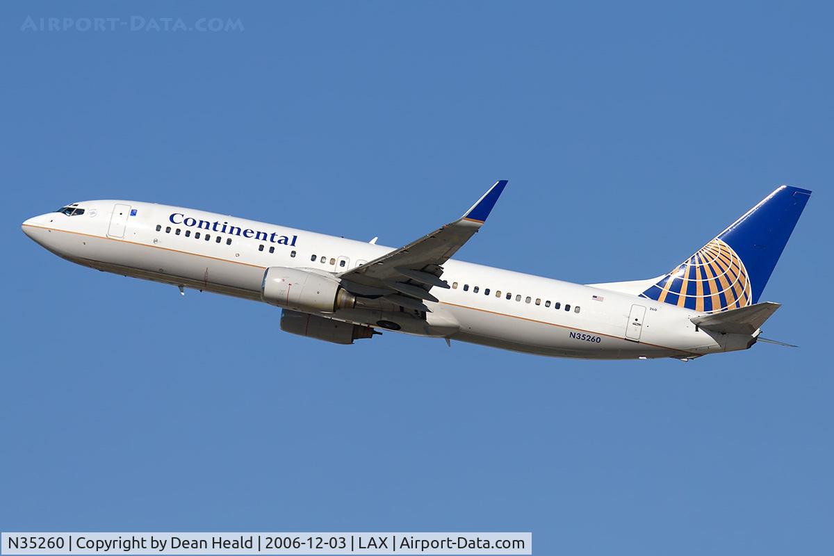 N35260, 2001 Boeing 737-824 C/N 30855, Continental Airlines N35260 (FLT COA394) climbing out from RWY 25R enroute to George Bush Intercontinental Houston (KIAH).