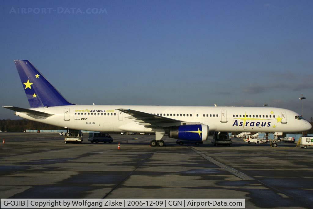 G-OJIB, 1989 Boeing 757-23A (SF) C/N 24292, visitor