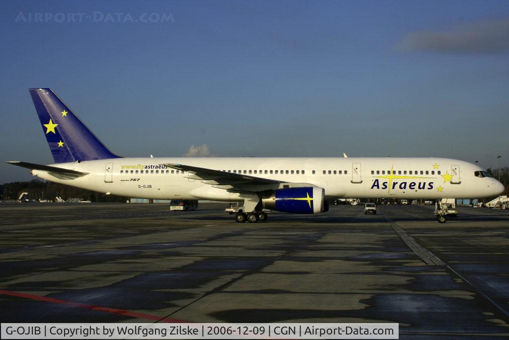 G-OJIB, 1989 Boeing 757-23A (SF) C/N 24292, visitor