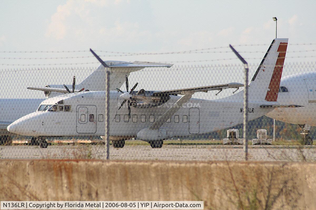 N136LR, 1989 Short SD3-60-300 C/N SH3752, Shorts 360 