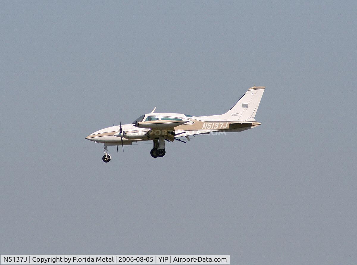 N5137J, 1975 Cessna 310R C/N 310R0257, Cessna 310R