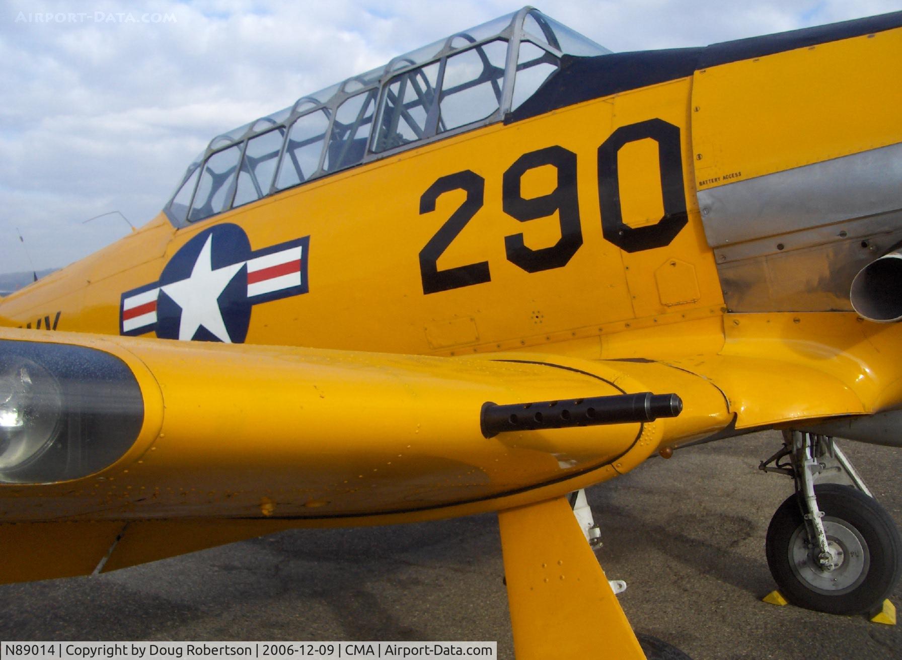 N89014, 1943 North American SNJ-5 Texan Texan C/N 84865, 1943 North American SNJ-5, P&W R-1340 600 Hp, wing gun barrell
