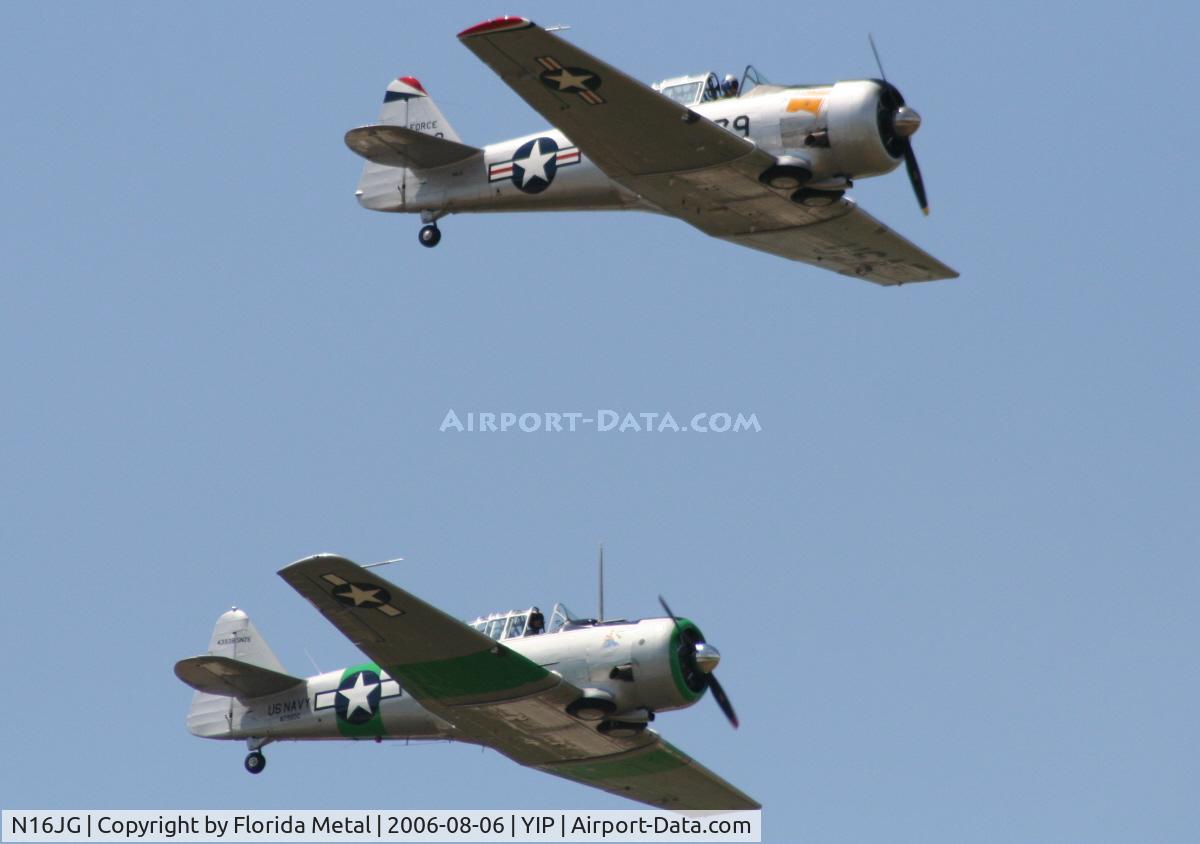 N16JG, 1942 North American AT-6C Texan C/N 88-11731, In formation