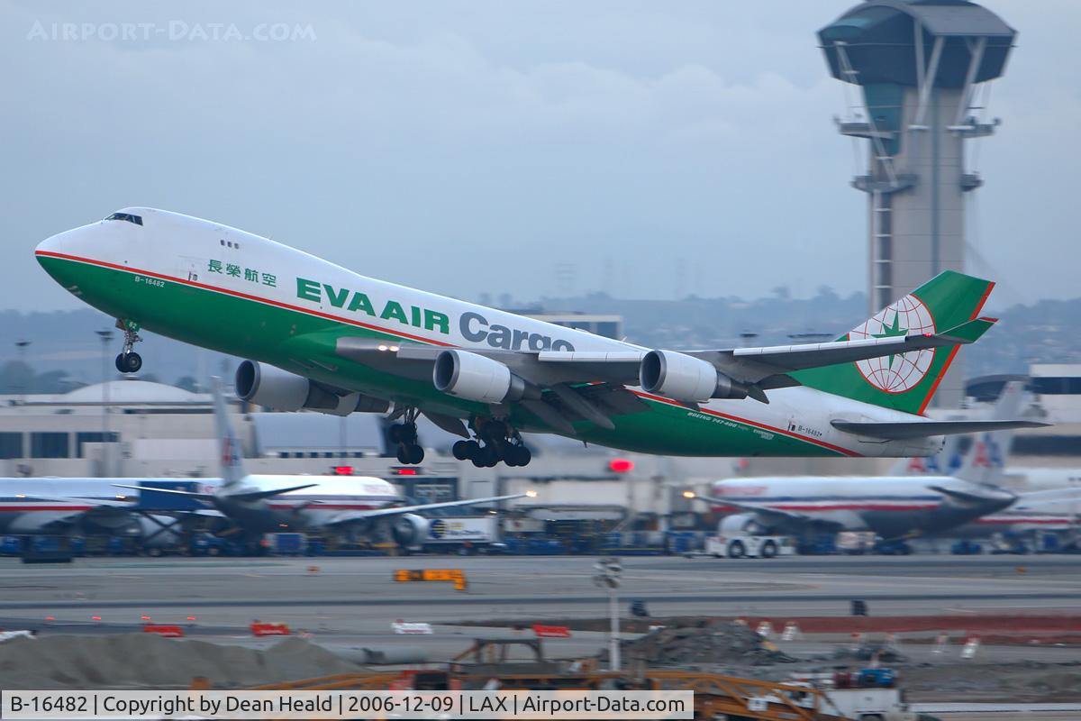 B-16482, 2001 Boeing 747-45EF (SCD) C/N 30608, EVA Air Cargo B-16482 (FLT EVA605) departing RWY 25R on a stormy evening enroute to Chiang Kai Shek Int'l (RCTP).