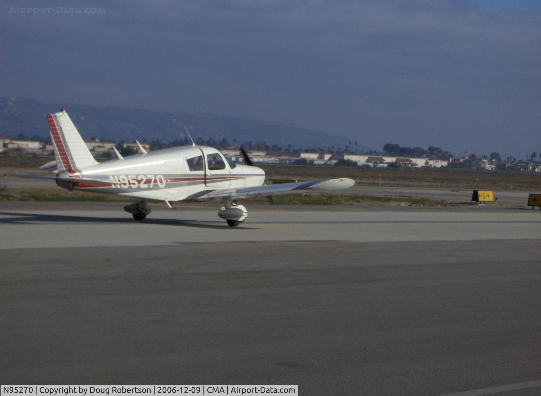 N95270, 1969 Piper PA-28-140 C/N 28-25870, 1969 Piper PA-28-140 CHEROKEE CRUISER, Lycoming O-320-E2A 150 Hp, taxi