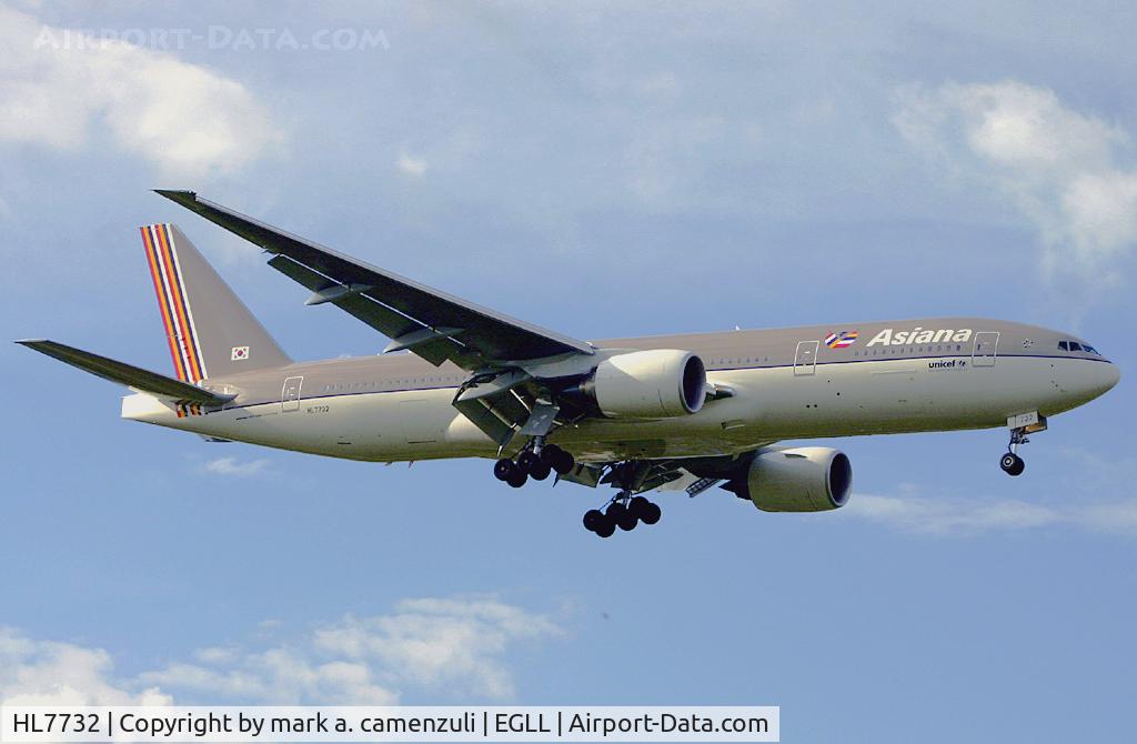 HL7732, 2004 Boeing 777-28E/ER C/N 29174, B.777