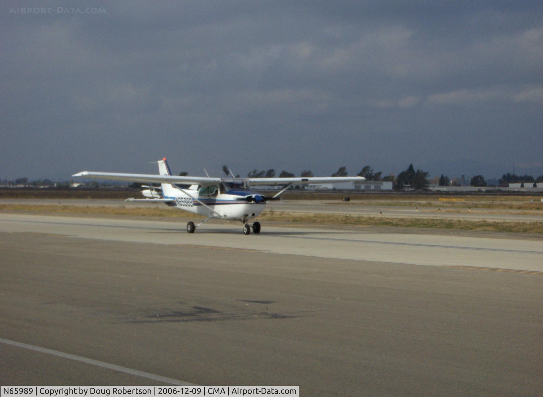 N65989, 1983 Cessna 172P C/N 17275940, 1983 Cessna 172P, Lycoming O-320-D2J 160 Hp, taxi