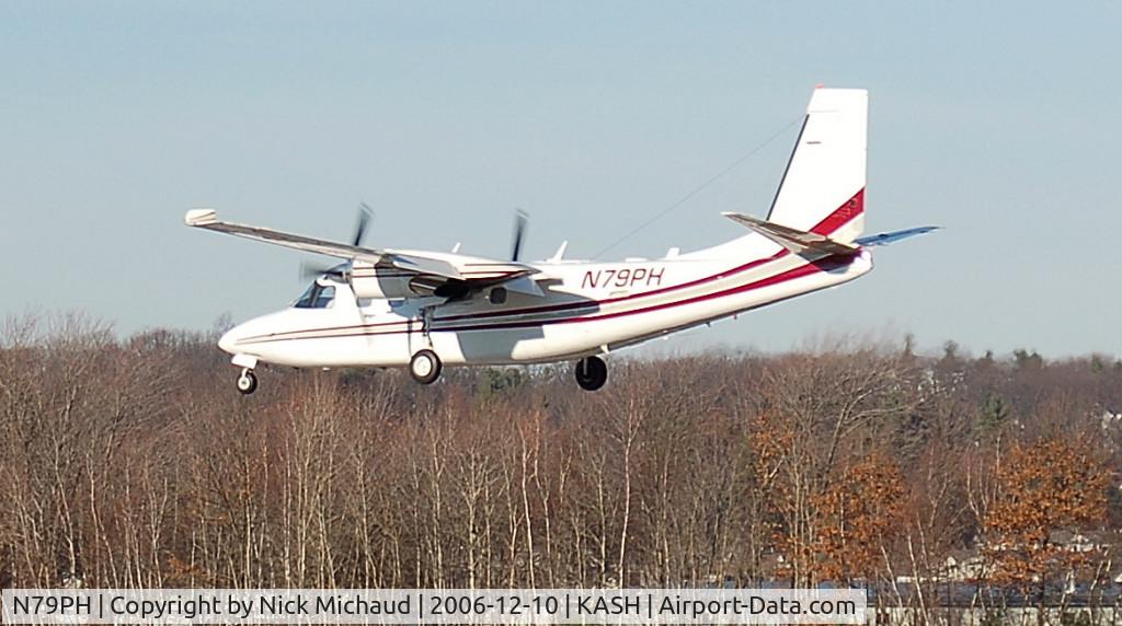 N79PH, 1982 Gulfstream Am Corp Comm Div 695A C/N 96029, N79PH landing on 32