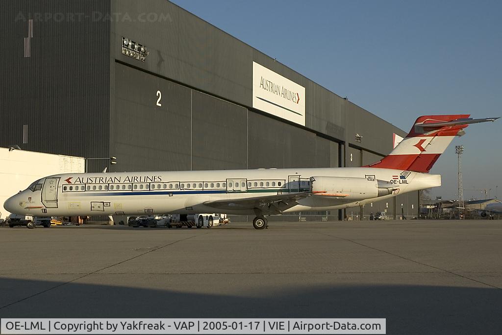 OE-LML, 1987 McDonnell Douglas DC-9-87 C/N 49412, Austrian Airlines MD87