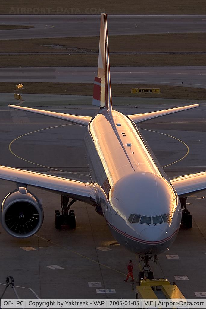 OE-LPC, 2002 Boeing 777-2Z9/ER C/N 29313, Lauda Air Boeing 777-200