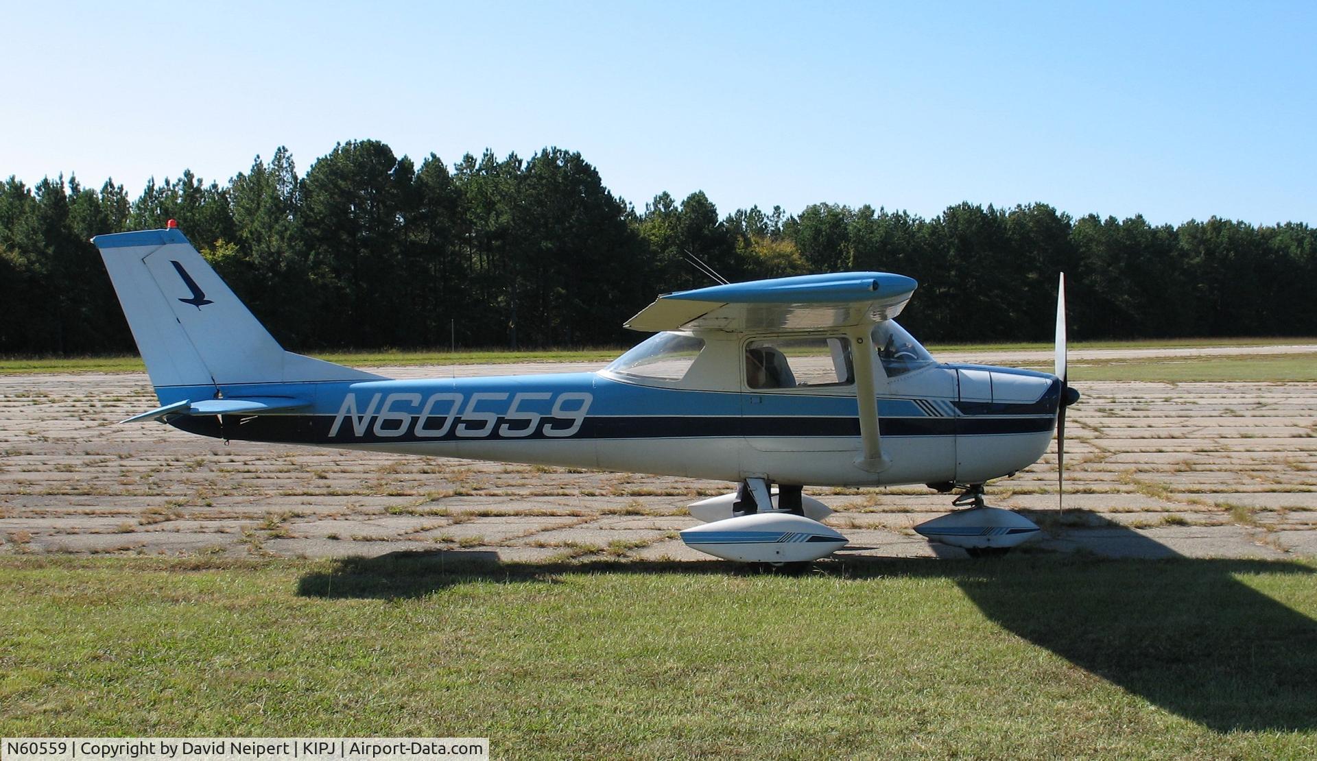 N60559, 1969 Cessna 150J C/N 15070402, N60559