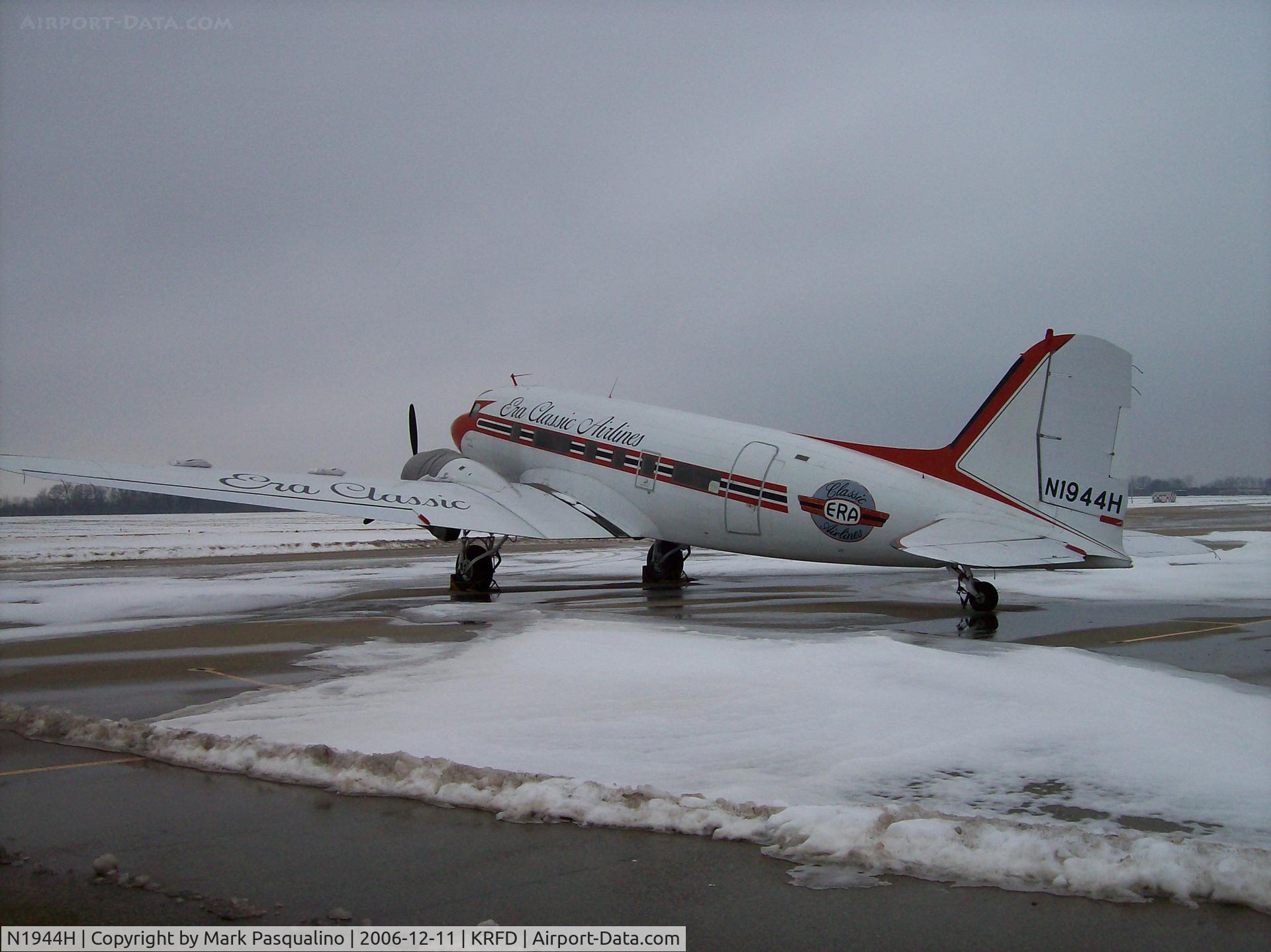 N1944H, 1945 Douglas DC-3C (C-47B-50-DK) C/N 34378, DC-3