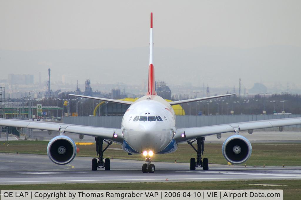 OE-LAP, 2000 Airbus A330-223 C/N 317, Austrian A330-200