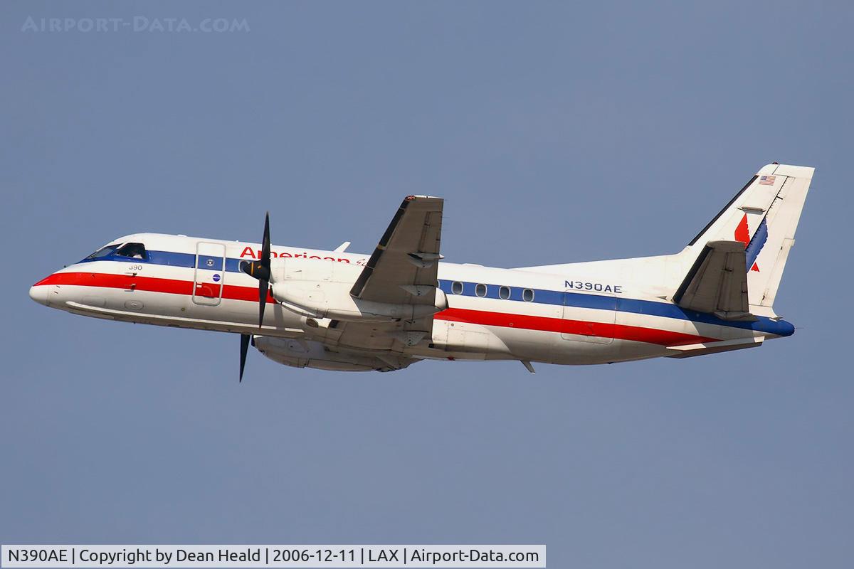 N390AE, 1996 Saab 340B C/N 340B-390, American Eagle N390AE climbing out from RWY 25R. This plane would return to land at LAX on RWY 25R 15 minutes later.
