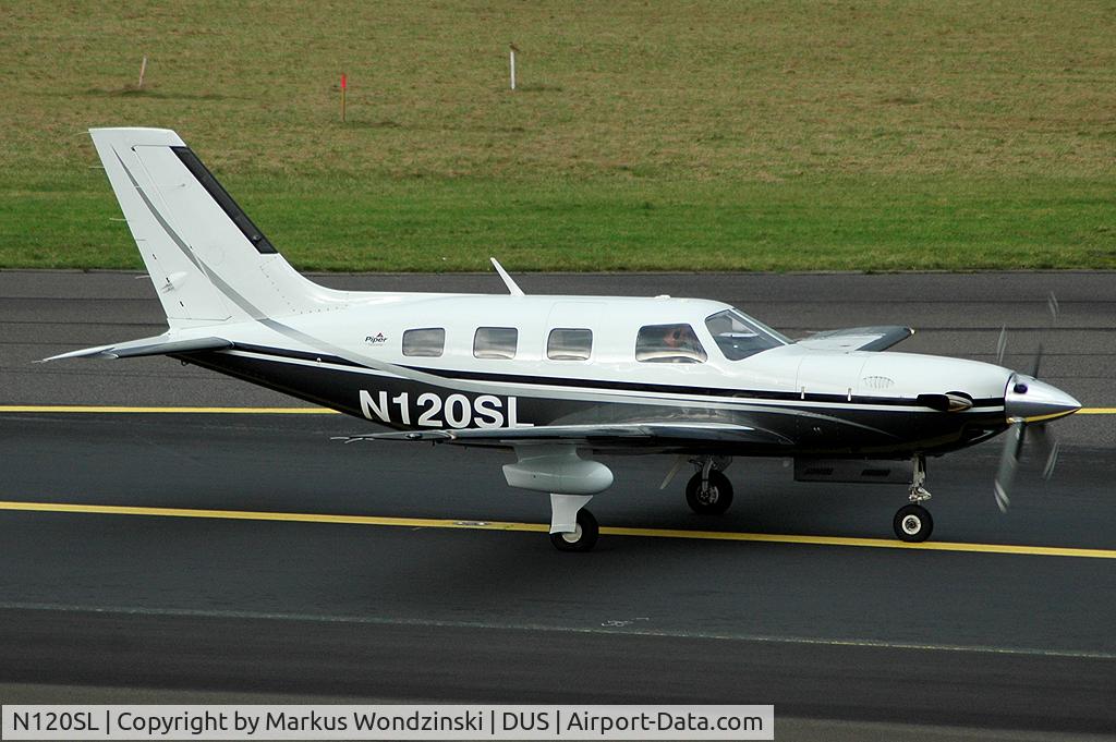 N120SL, 2001 Piper PA-46-500TP Malibu Meridian C/N 4697057, seen in EDDL